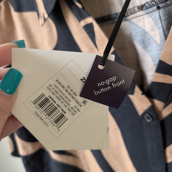 Ava & Viv Black And Tan No Gap Button Front Short Sleeve Blouse Size 2x NEW - Picture 4 of 7